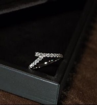 S925銀鍍金V排50分培育鑽石戒指   S925 Silver Gold-Plated V-Shape 50-Point Lab-Grown Diamond Ring