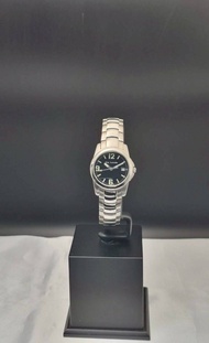 Guy Laroche นาฬิกาผู้หญิง ( Quartz ) เรืองแสง สแตนเลส