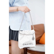 New Chanel Latest Version 22bag mini Magnetic Buckle Security Feeling Over 25a New Style 22bag mini 