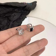 Hundred Women's Earrings With Retro Korean Fashion-yy