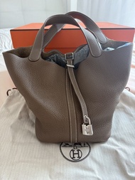Hermes Picotin 22 Taurillon Clemence Etoupe 大象灰