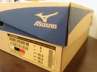 {817}美津濃Mizuno 褐色鞋盒8 {表面有灰塵痕跡}/包裝盒/球鞋紙盒(只有盒子，沒有物品)