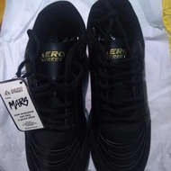 Aerostreet 39 Mars Hitam Emas - Sepatu Sport Futsal Aero 21AA29