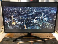 99%newLG 32吋 32inch 32UK550 4k monitor $3800(有喇叭)(有盒)