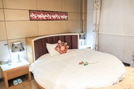 Jinpu Hotel (Zhongshan Nantou Light Rail Station Branch)