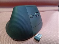 羅技Logitech Lift 無線2.4g+藍牙 人體工學垂直滑鼠 無線雙模式滑鼠 二手良品 拍室格