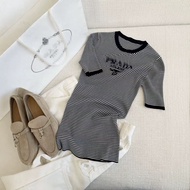 HODO PA - Classic Striped Letter Jacquard Retro Fit Round Neck Top
