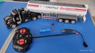 遙控運油車（Remote-controlled fuel truck）