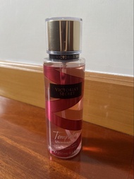 Victoria's Secret Temptation 香水
