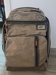 Antler 滾輪背包