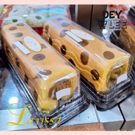LARISSA Bolu Gulung Lapis Legit 1 Roll Utuh Bandung