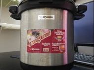 Zojirushi 象印 8L 不銹鋼真空煲