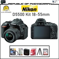 Nikon D5500 Kit DX NIKKOR 18-55mm f3.5-5.6G VR II / Nikon D5500 Kit