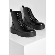 Boohoo Lace Up Chunky Hiker Boots — [NEW]