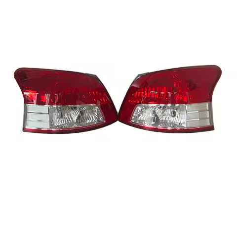 Car Rear Lights for Toyota Belta Taillights 2005-2012 8156152560 8155152610 KSP92 NCP96 SCP92 Yaris 