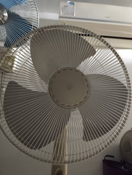 KDK 立式風扇
