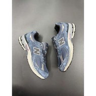 Giày thể thao nam thời trang da lộn mới nhẹ bền êm N 2002R cao cấp (navy)