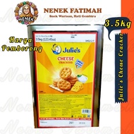 Julie's Cheese Cracker Tin 3.5kg/Julie's Tin Biscuit/ Julie's Biskut Keju Halal