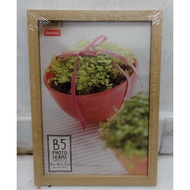 B5 photo Frame (Untuk Dijual RM4)
