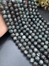 ลูกปัดไคยาไนต์สีเขียวหายากธรรมชาติ ขนาด 68 และ 10 มม. natural rare green kyanite beads 68 and 10 MM