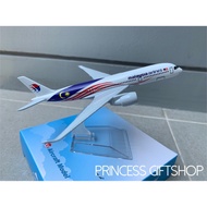 Airbus A350 Malaysia Airlines Model Airplane