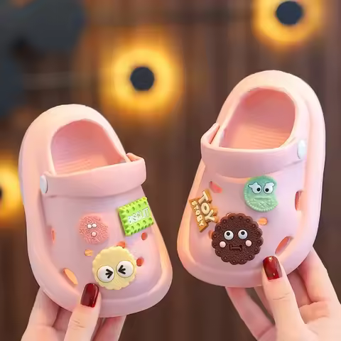 2026 Summer Children Girl Boy Mules Clogs Kids Summer Crock Candy Garden Beach Slippers Cave Hole Ba