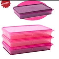 Slice n store 1,9 liters of Tupperware