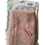 Diari0 Ileana square headscarf