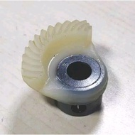 MESIN Janome Plastic Axle / Janome Sewing Machine Shell Gear