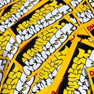 Newnesst - DHL Sticker