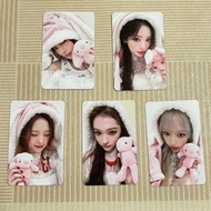 Meovv hl2.0 Rabbit Blanket Sign Card Ella Gawon