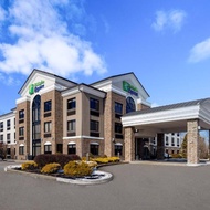 โรงแรม Holiday Inn Express Grove City - Premium Outlet Mall by IHG - Grove City