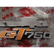 SUZUKI Emblem gt750SUZUKI