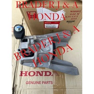 MESIN ENGINE MOUNTING FRONT RIGHT VIBRATION DAMPER SEAT CIVIC FC1 FC4 FK1 FK4 1500 1.5 TURBO 1800 1.