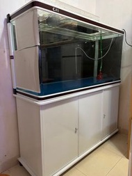 魚缸（不包濾水器）