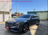 《《 2019年 BENZ  E200 旅行式 輕油電 電尾門 氣氛燈  Ikey 盲點偵測 》》