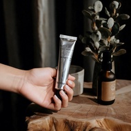 Hotel Series Typology Moisturizer Camellia Fragrance