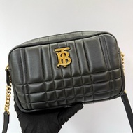 BURBERRY 巴寶莉 LOLA金屬字母斜背包