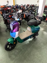 จักรยานไฟฟ้าSAGASONICสกู๊ดเตอร์ไฟฟ้า มอเตอร์ไซค์ไฟฟ้า รุ่นQ10 รับประกันการใช้งาน ร้านประกอบให้ สีสวยโดนใจ
