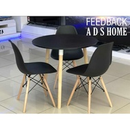 ROUND EAMES DINING DET WITH 4 EAMES CHAIRS