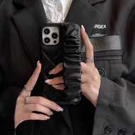 Puffy Leather Handgrip iphone Case (iphone 13 Pro Max/13/13 Pro/12/12Pro/12Pro Max/7/8/7+/8+/XS/XS M