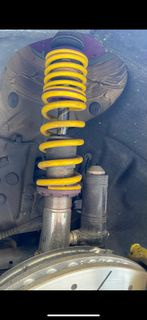 F30 kw club sport 避震 有一支漏油