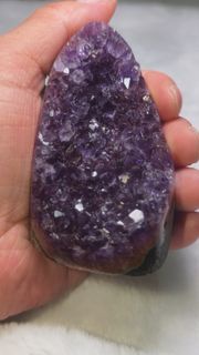 全新高品質烏拉圭巴西 紫晶洞 紫水晶簇 白水晶族 消磁淨化充電 辦公室家中風水擺件 招財往事業招人緣吸財闢邪鎮宅擋煞 九紫離水 九運