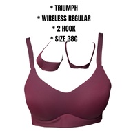*RS* TRI UMPH SIZE 38C bra