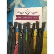 Single-ended zipper 40 to 57cm price 1s ms 152