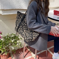 Leopard Print Shoulder Bag Model Ci008 Women's Large Can Hold A Lot Of Things A4 (2-Color Straps Bla