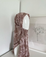 ฮิญาบชีฟอง Chiffon hijab (เนื้อทราย) ดีเทลดอกไม้