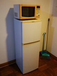 搬屋急買！Panasonic refrigerator and freezer 126 liter 雪櫃