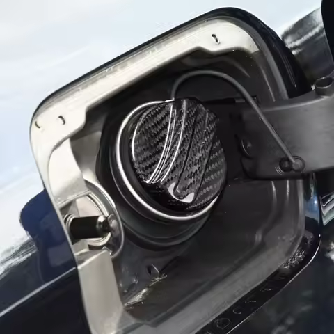 For BMW E90 E92 G30 F20 F21 F30 F32 F34 F80 F82 G80 G82 G83 G87 M3 M4 Carbon Fiber Car Fuel Tank Oil