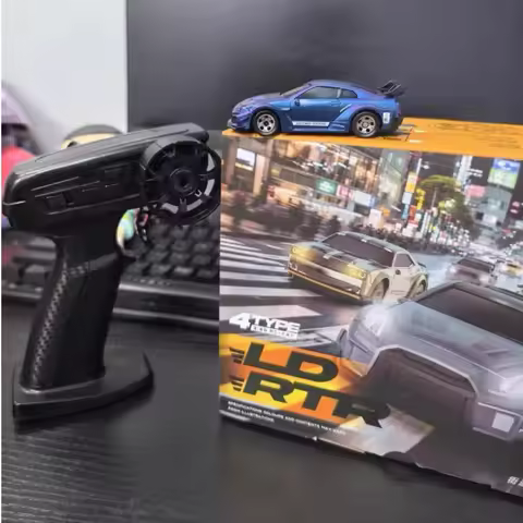 1/64 RC Car RC Drift Car 15KM/H High Speed 4WD RC Racing Vehicle Desktop Pocket Car Toys RC Racing B